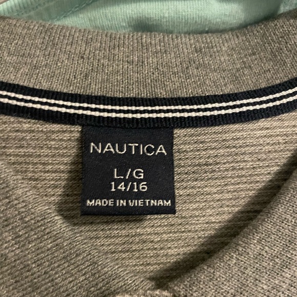 Boy’s 14-16 Nautica Polo - Picture 3 of 3